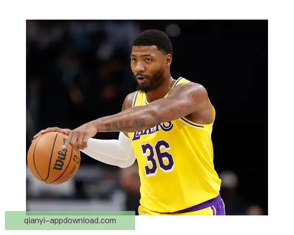 雷迪克：对阵雷霆锻炼季后赛心态 斯马特预计周一复出