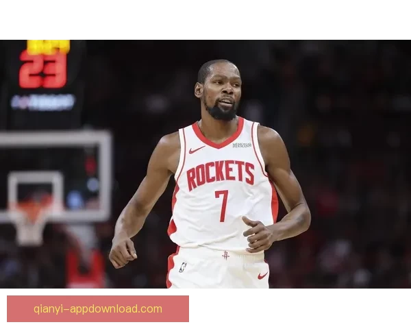 乌度卡遭驱逐杜兰特砍40+7+5关键三分仍难救主球队败北